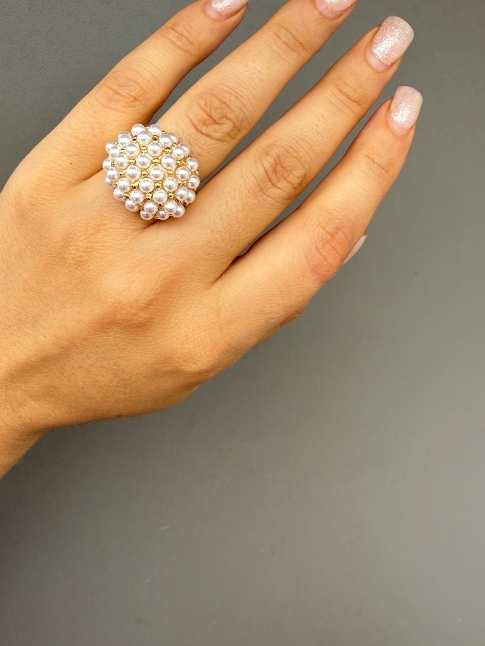 Anthropologie Pearl Cluster Dome Ring - Gold & White - Picture 4 of 8